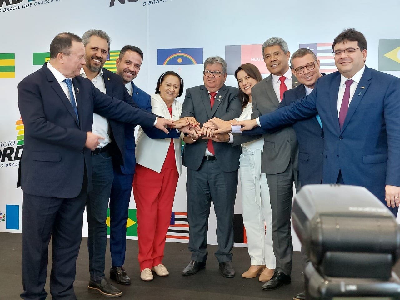 Imagem de Em carta conjunta com governadores do Nordeste, Jerônimo destaca diálogo com Governo Federal e pacto pela Segurança Pública