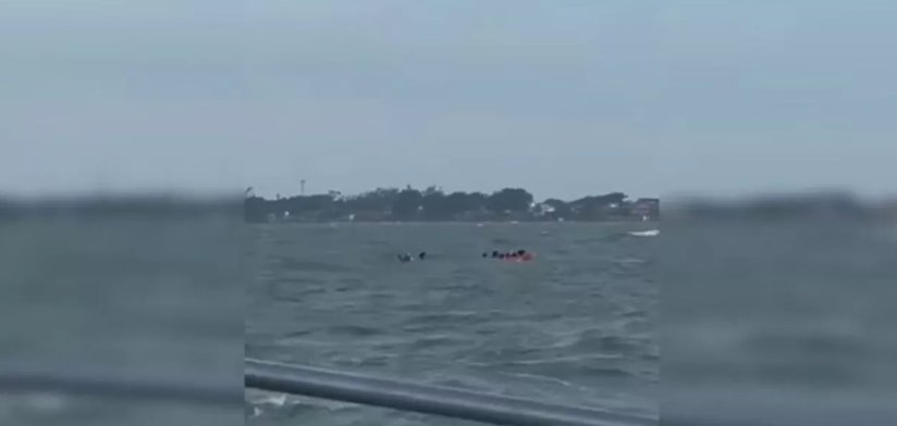 Imagem de Barco com 19 pessoas naufraga no litoral do estado do Rio