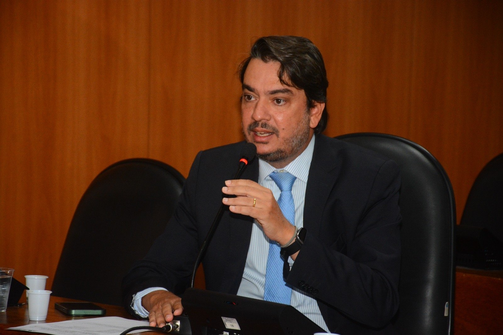 Imagem de Pedro Tavares lamenta demissões nas obras da Fiol e Porto Sul e cobra solução para impasses