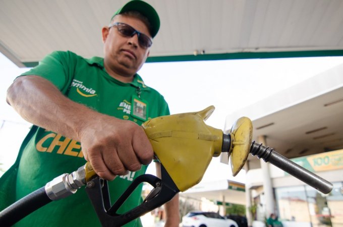 Imagem de Mudança na cobrança do ICMS pode aumentar o preço da gasolina em todo o Brasil