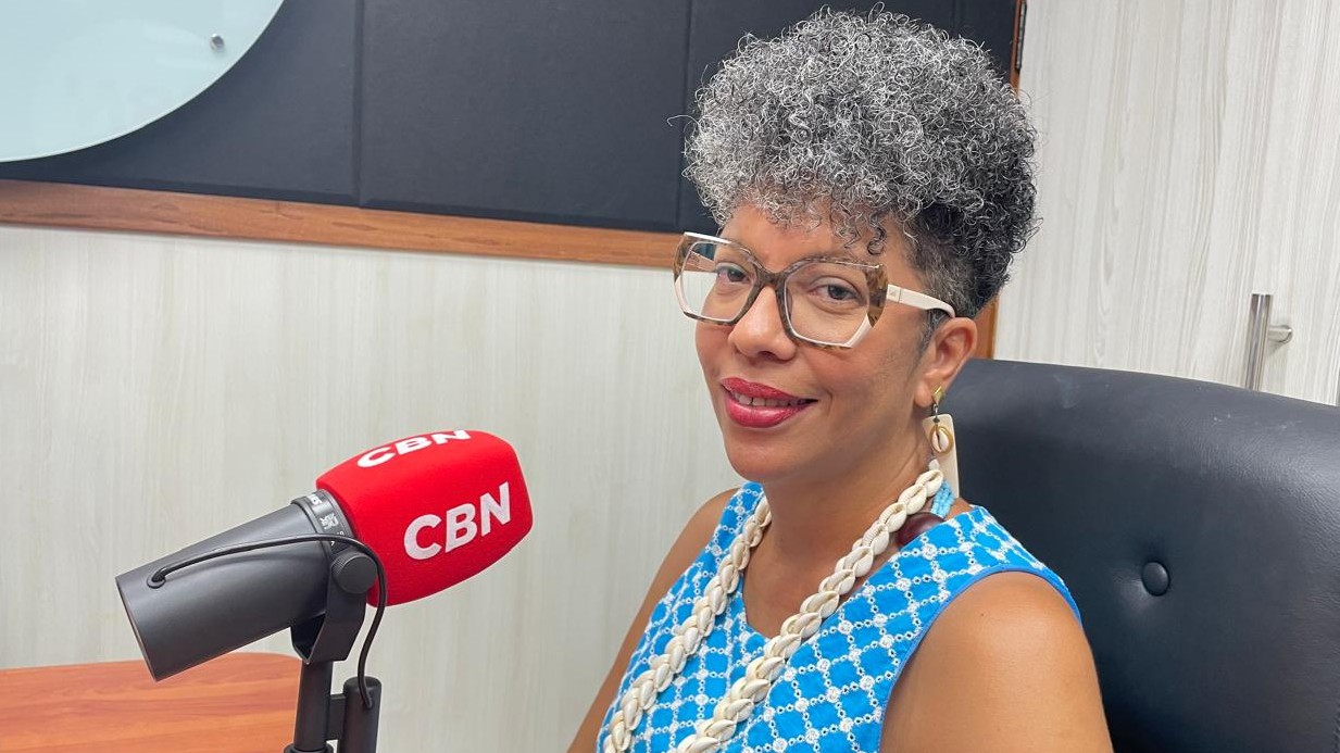 Imagem de Ângela Guimarães expõe barreiras raciais e de gênero na política e confirma plano de disputar a Câmara de Salvador em 2028