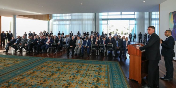 Imagem de MP Eleitoral se manifesta a favor da inelegibilidade de Bolsonaro