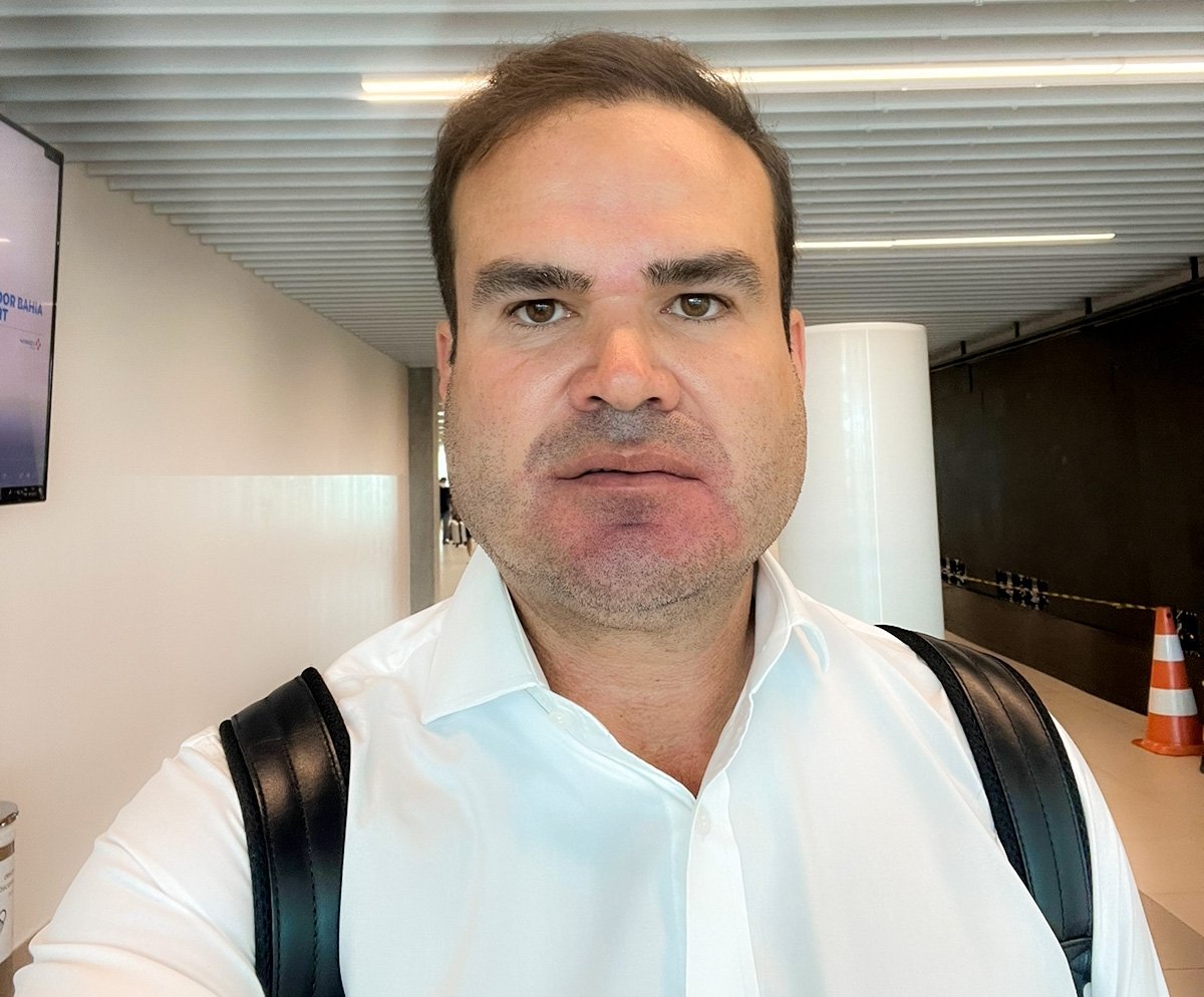 Imagem de Cacá Leão repudia invasões em Brasília neste domingo (8)