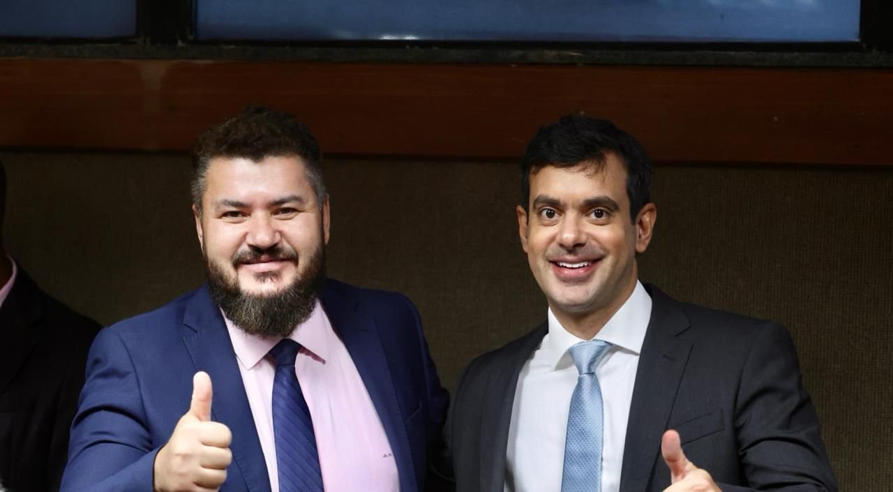 Imagem de Júnior Muniz é reconduzido à presidência da Comissão de Defesa do Consumidor na AL-BA