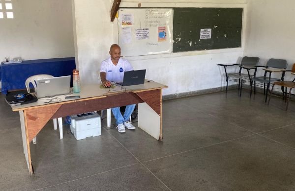 Imagem de Atendimento itinerante da Embasa chega a Areia Branca, em Lauro de Freitas