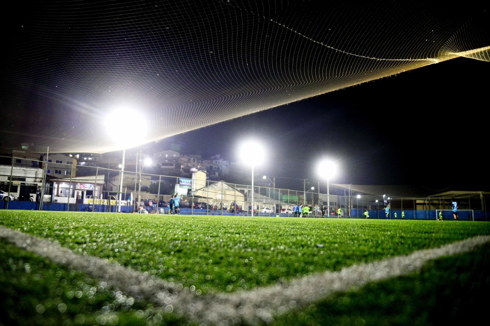 Imagem de Iluminação de LED usada no Carnaval vai beneficiar campos e quadras da cidade