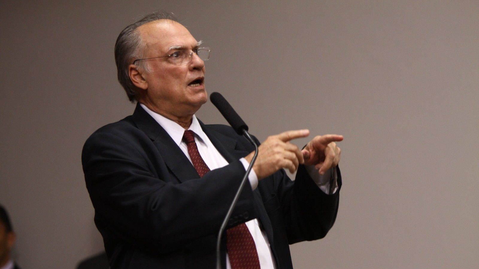 Imagem de Presidente do Cidadania critica polarização e chama 'lulopetismo' e 'bolsonarismo' de 'facções políticas'