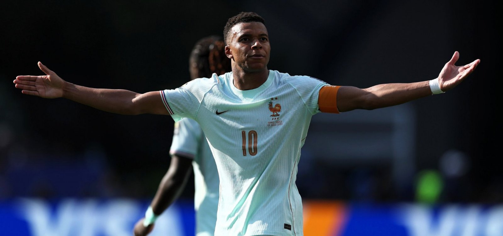 Imagem de Mbappé perde pênalti, marca golaço e França elimina Marrocos da Copa do Mundo