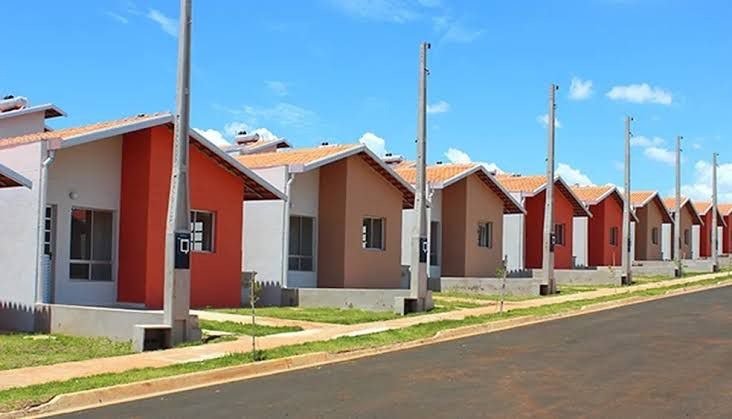 Imagem de Utinga é destaque e receberá R$ 3,25 milhões para construção de casas pelo Programa Minha Casa, Minha Vida