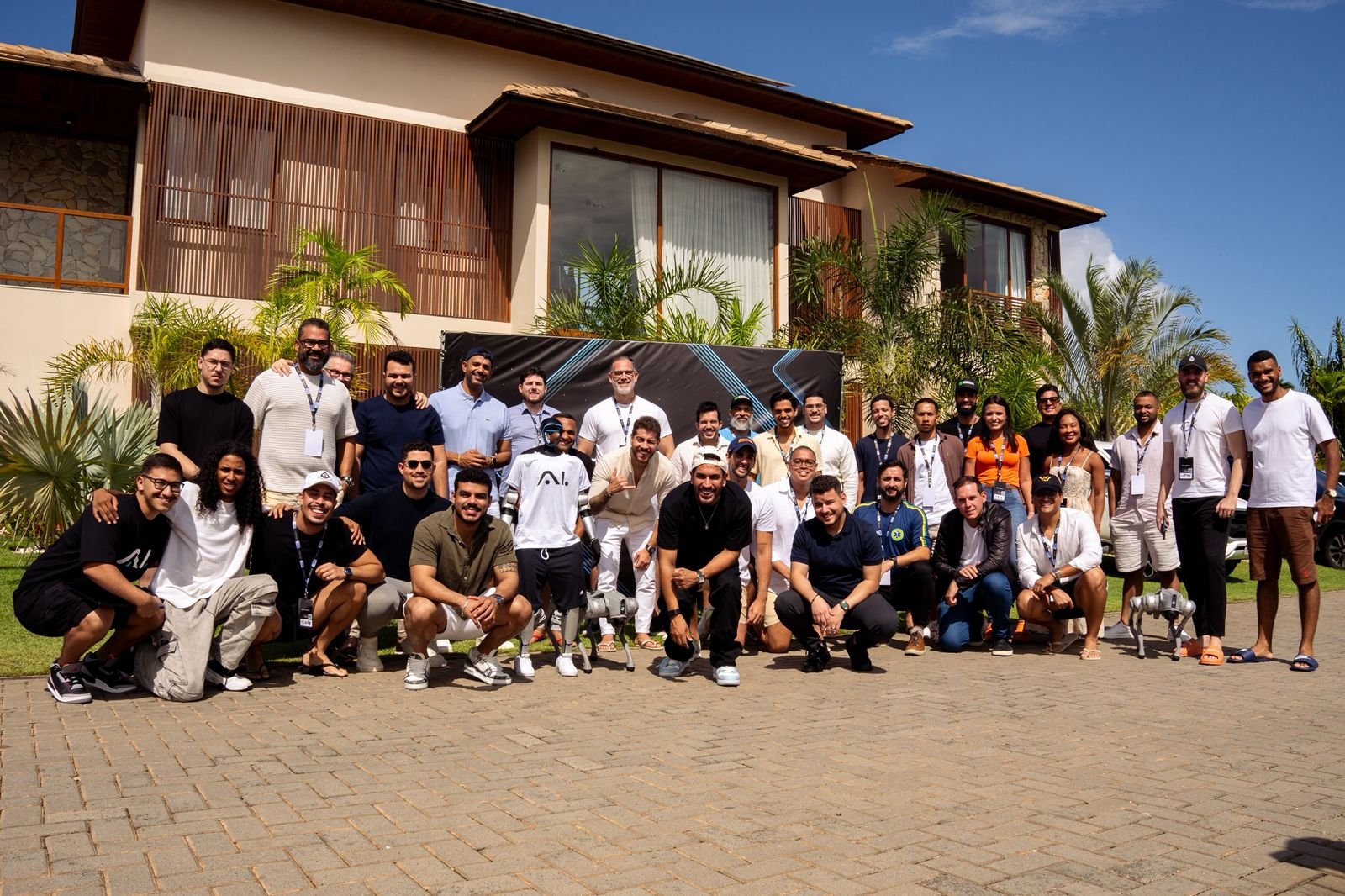 Imagem de Empresários se reúnem em Praia do Forte para imersão em aplicação de Inteligência Artificial