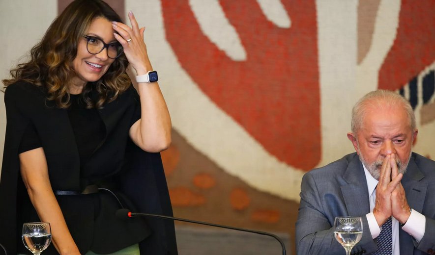 Imagem de Livro revela ‘quem é Janja’ por trás da imagem que o PT criou 