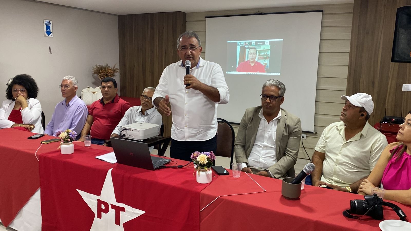 Imagem de PT apresenta nome de Isaac Carvalho como pré-candidato à prefeitura de Juazeiro