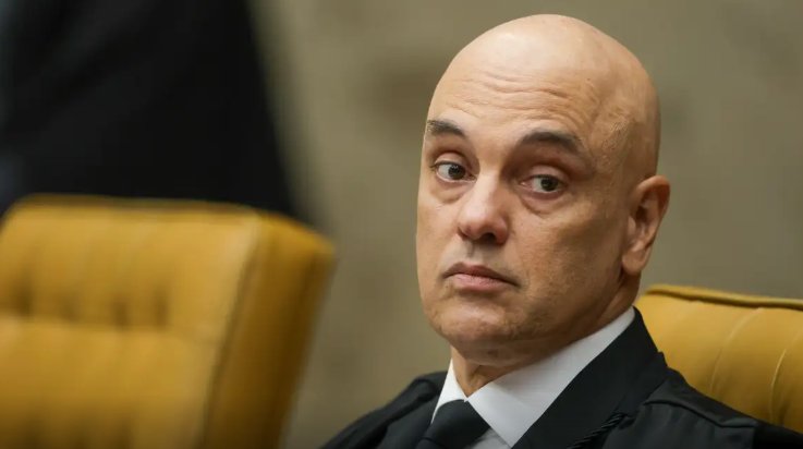 Imagem de Moraes pede data para julgamento de Bolsonaro e mais 7
