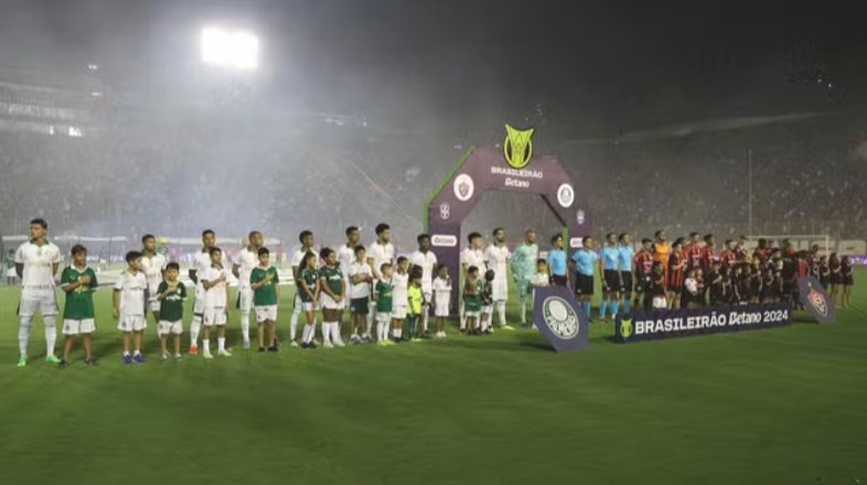 Imagem de Palmeiras bate o Vitória em Salvador na estreia do Brasileirão