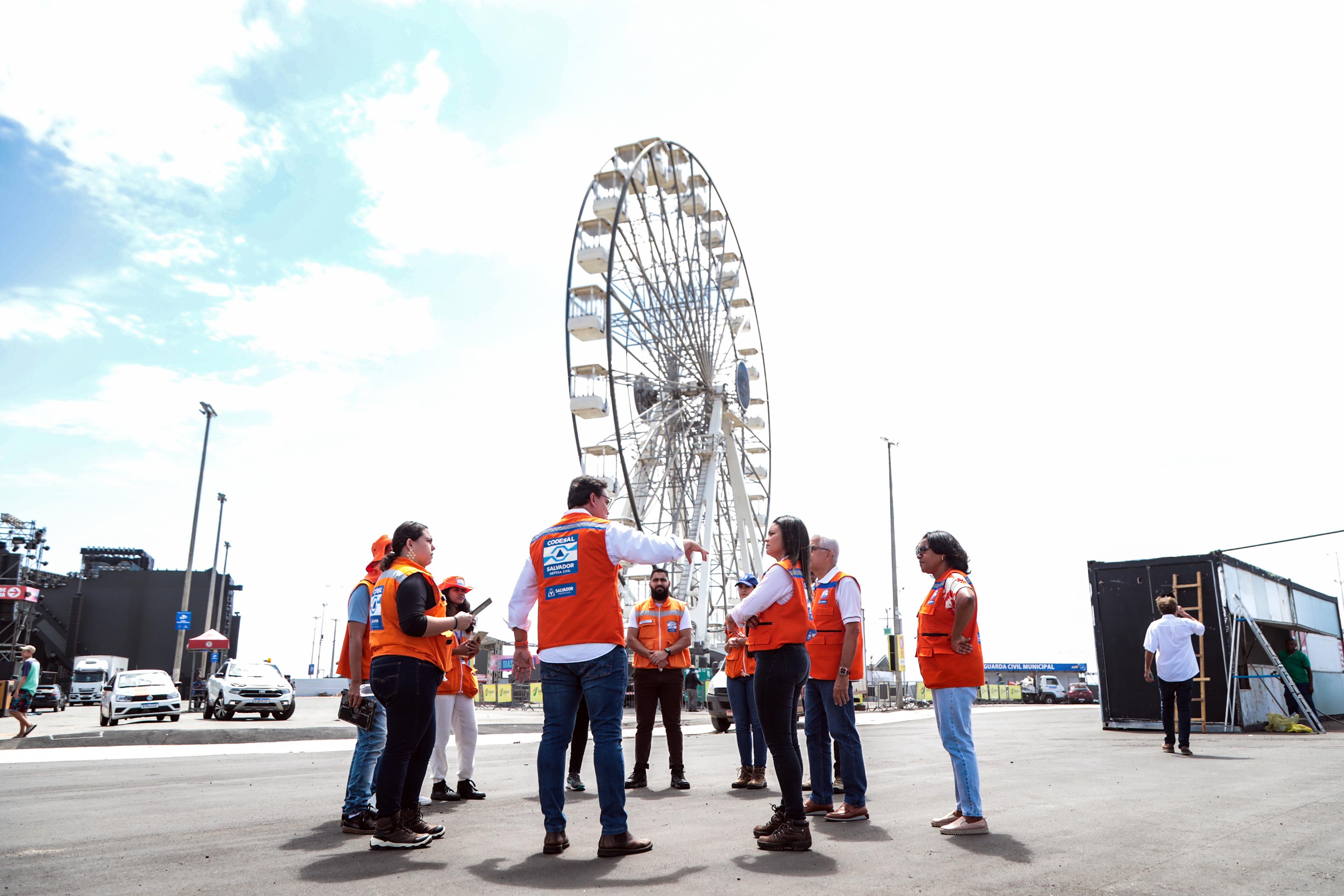 Imagem de Virada Salvador 2025: Defesa Civil realiza inspeção da Arena O Canto da Cidade
