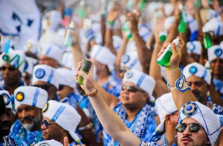 Imagem de Mais de 4 mil fantasias dos Filhos de Gandhy estão disponíveis para entrega imediata a partir deste domingo (4)