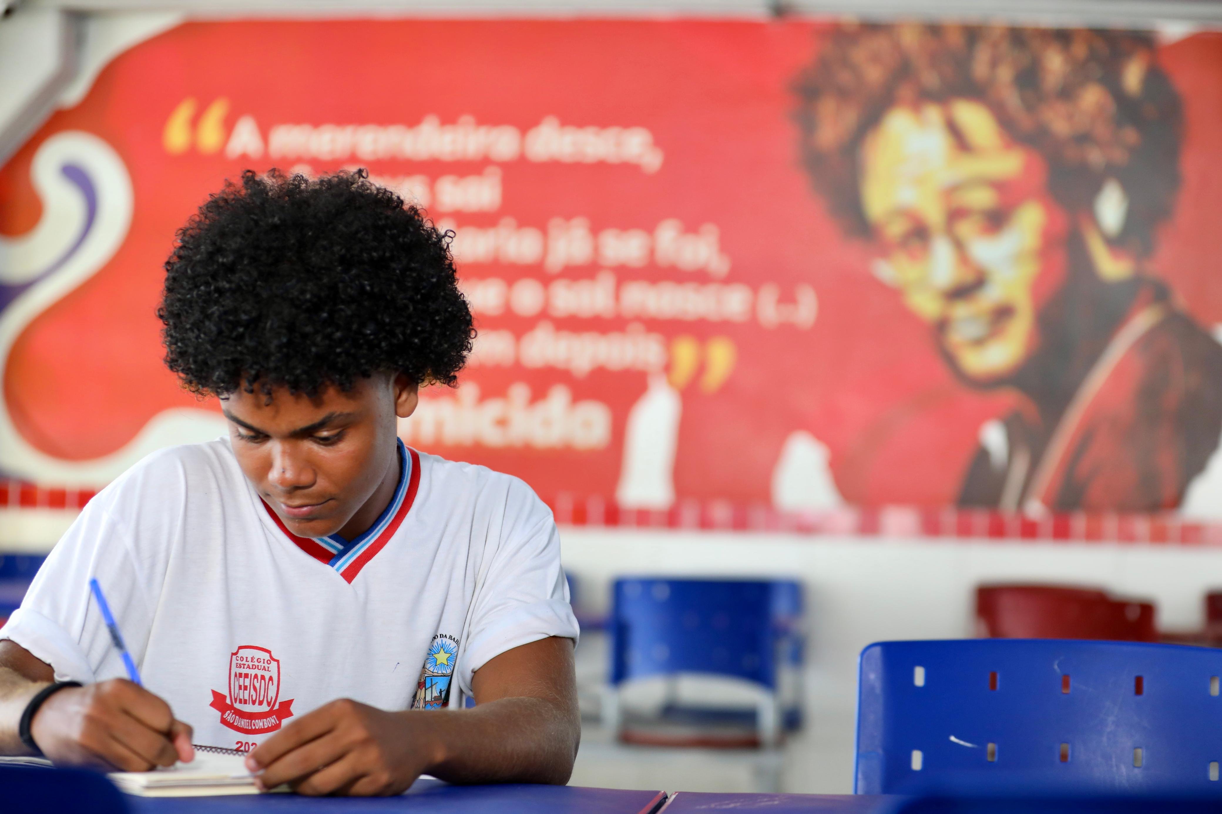 Imagem de Bahia tem quarto melhor desempenho entre redes públicas na nota da Redação do Enem