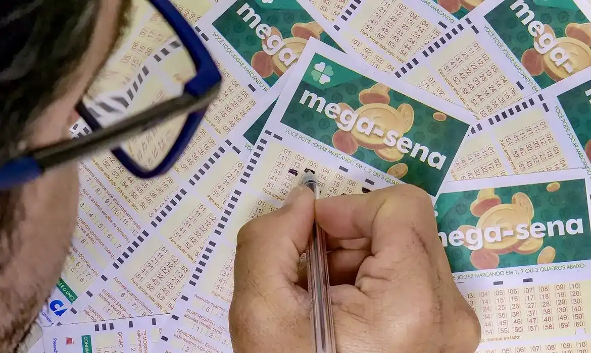 Imagem de Mega-Sena sorteia nesta quinta-feira prêmio acumulado em R$ 40 milhões