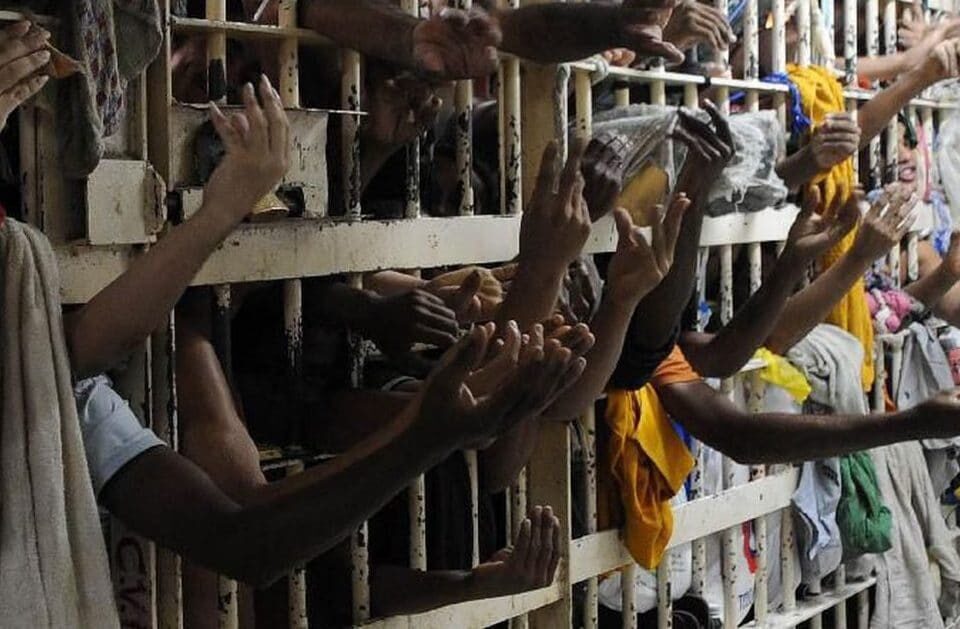 Imagem de PESQUISA: governo Lula tem atuação negativa na segurança pública