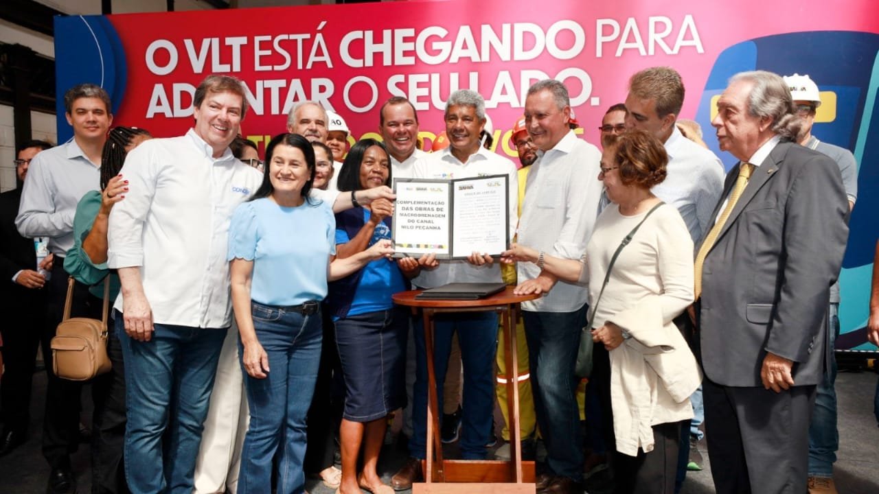Imagem de Jerônimo Rodrigues e Rui Costa autorizam obras de macrodrenagem para reduzir alagamentos na Baixa do Fiscal