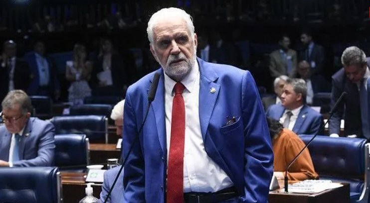 Imagem de Acho que Lula não deve entrar em campo, diz Jaques Wagner sobre sucessão no Senado
