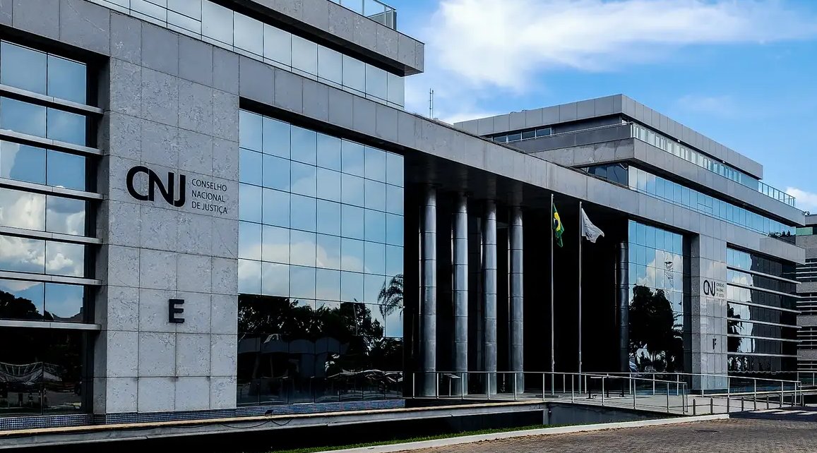 Imagem de CNJ determina afastamento de Gabriela Hardt, ex-juíza da Lava jato