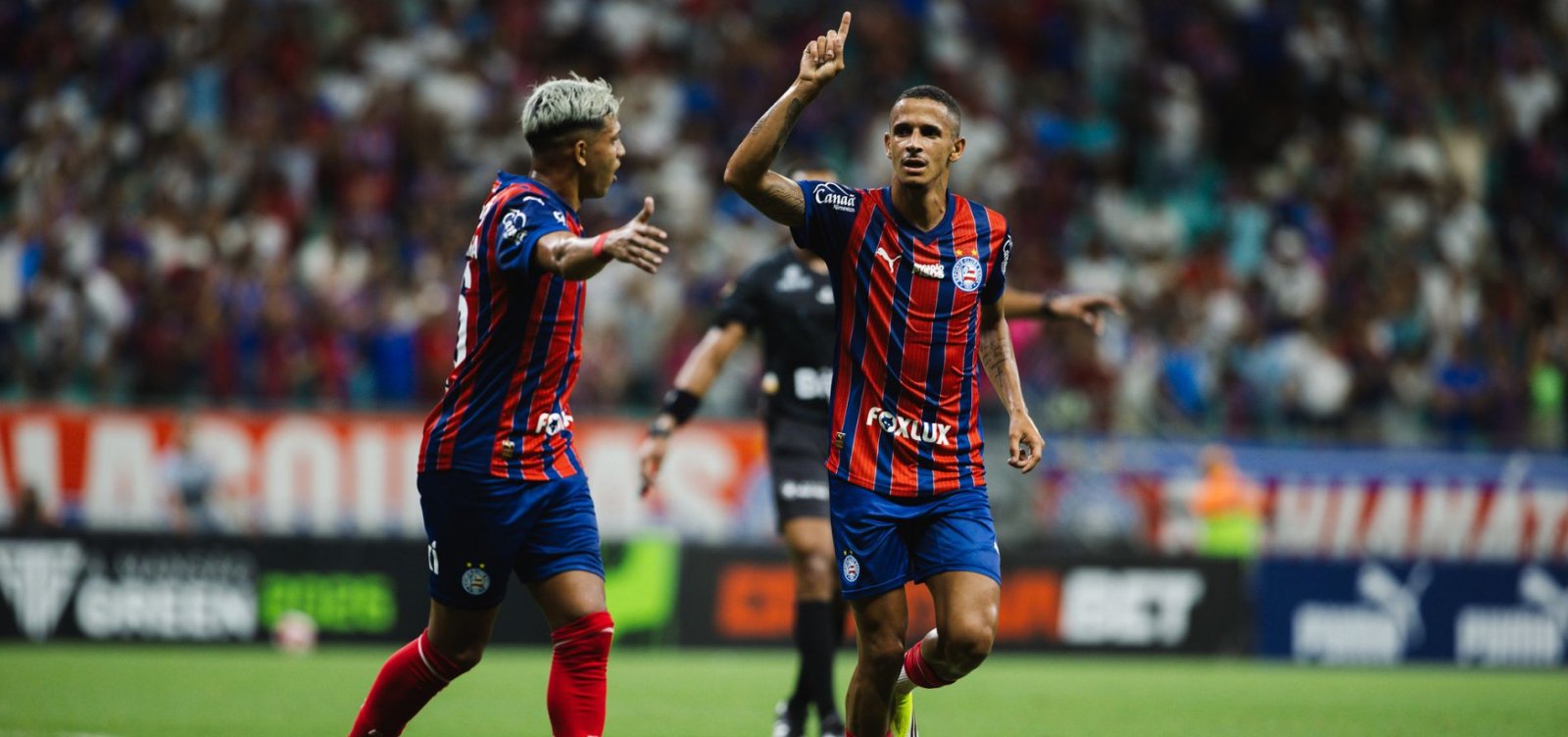 Imagem de Absolute Cinema: Bahia estreia titulares e goleia o Barcelona de Ilhéus