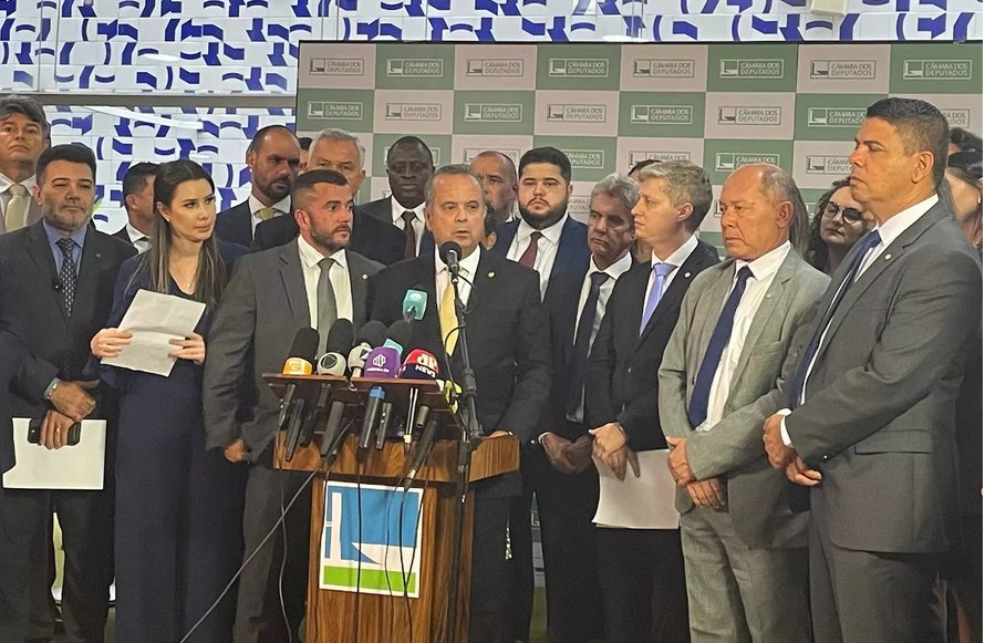 Imagem de Advogados de presos do 8 de janeiro vão ao Congresso denunciar ‘ilegalidades’ e ‘abusos’ do STF