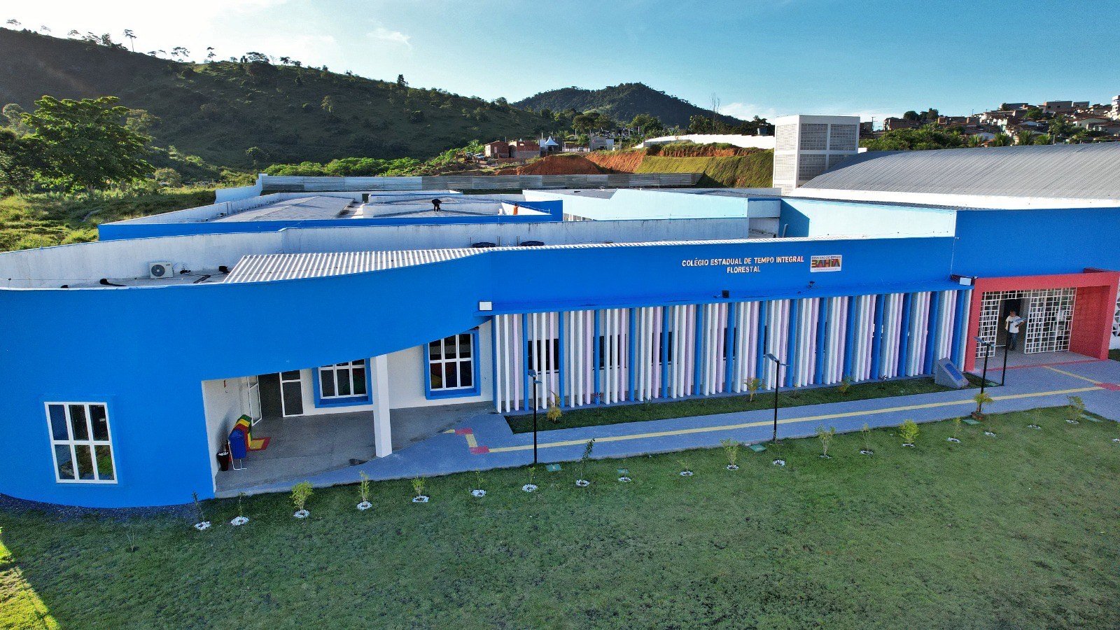 Imagem de Com R$ 16 milhões investidos em nova escola, Nova Canaã avança na educação