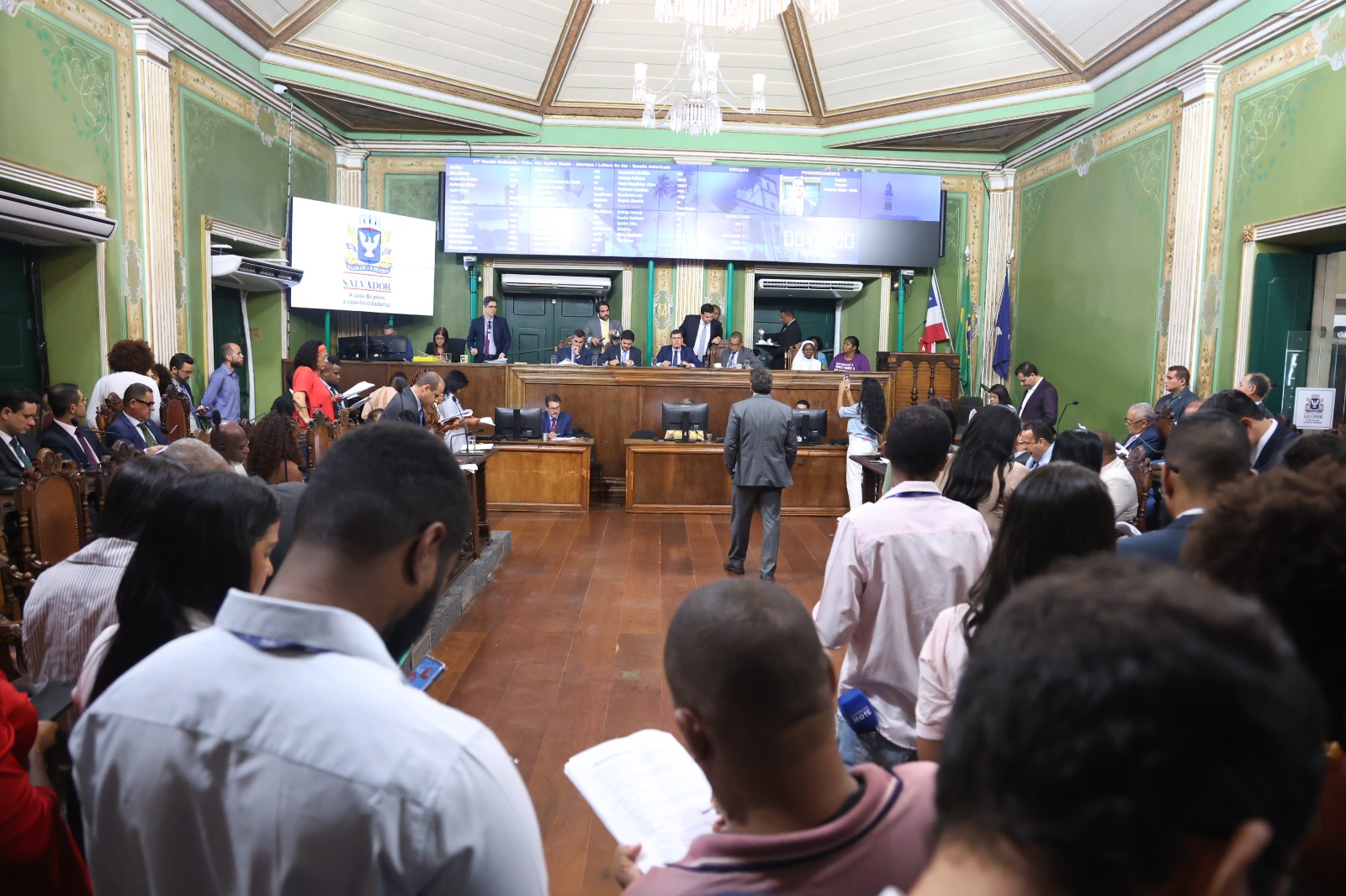Imagem de Câmara aprova projetos sobre feminicídio, meio ambiente e direitos do consumidor em Salvador