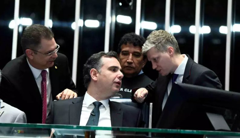 Imagem de Oposição pede impeachment de Moraes pela morte de ‘Clezão’