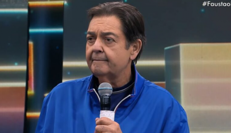 Imagem de Faustão ‘está bem’, mas precisa de ‘cautela e muita fisioterapia’, diz filho