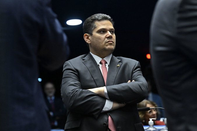 Imagem de Senado segue a Câmara, derruba aumento do IOF e impõe nova derrota ao governo Lula