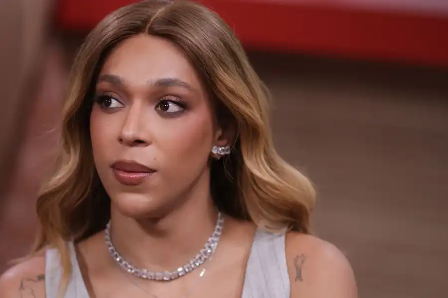 Imagem de Justiça arquiva ação contra Erika Hilton por fala em rede social