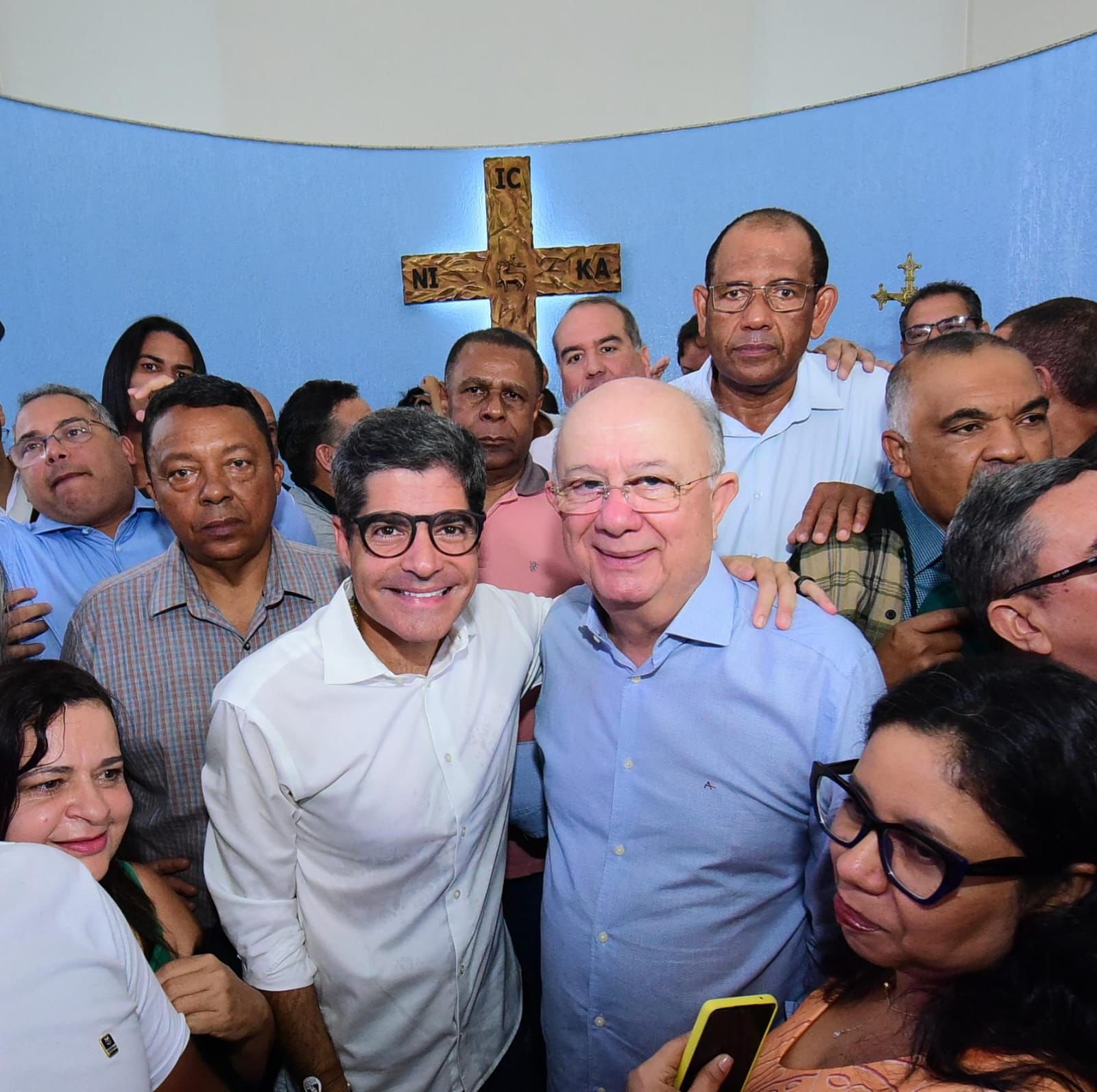 Imagem de Na missa de aniversário de Zé Ronaldo, ACM Neto diz que todo líder político da Bahia quer seu apoio e ironiza PT