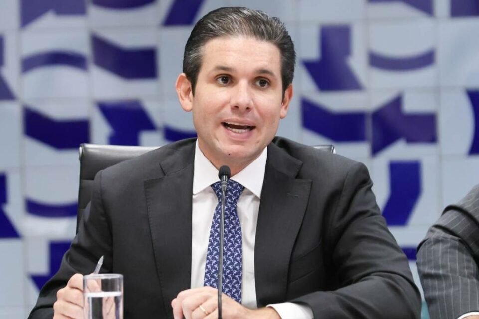 Imagem de Motta diz que Lula só dá ouvidos ao PT e decide definir pauta