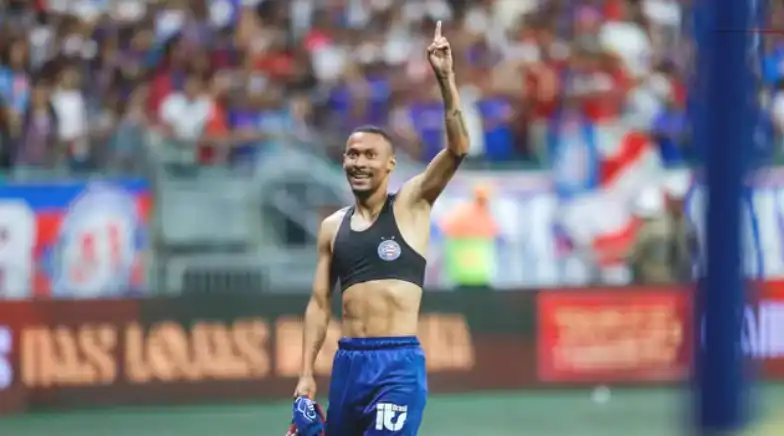 Imagem de Ademir brilha, Bahia vence o Palmeiras na Fonte e se recupera no Brasileirão