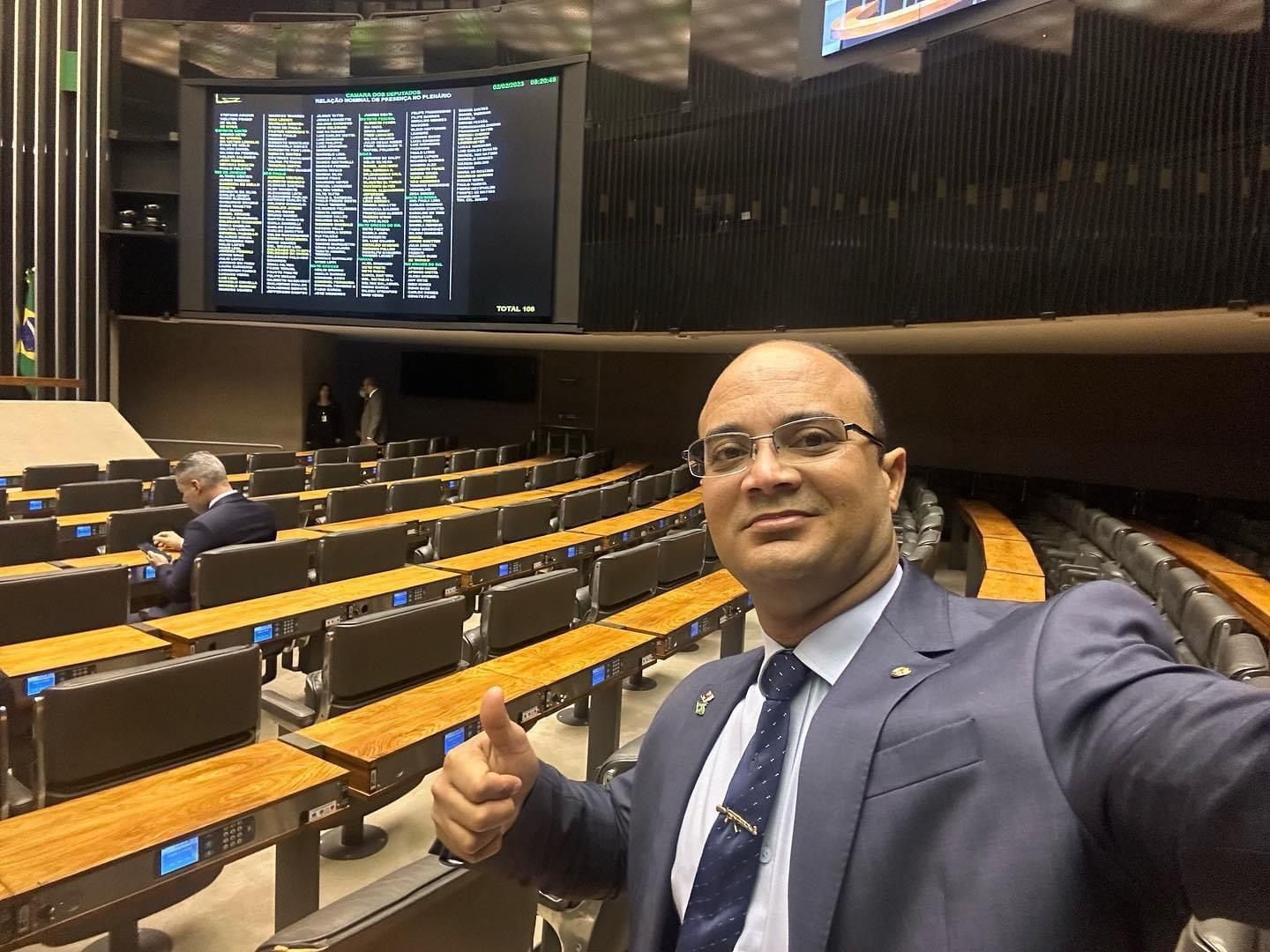 Imagem de Coautor de PDL que pede suspensão de decretos desarmamentistas, Capitão Alden diz que posição de Lula atinge liberdade