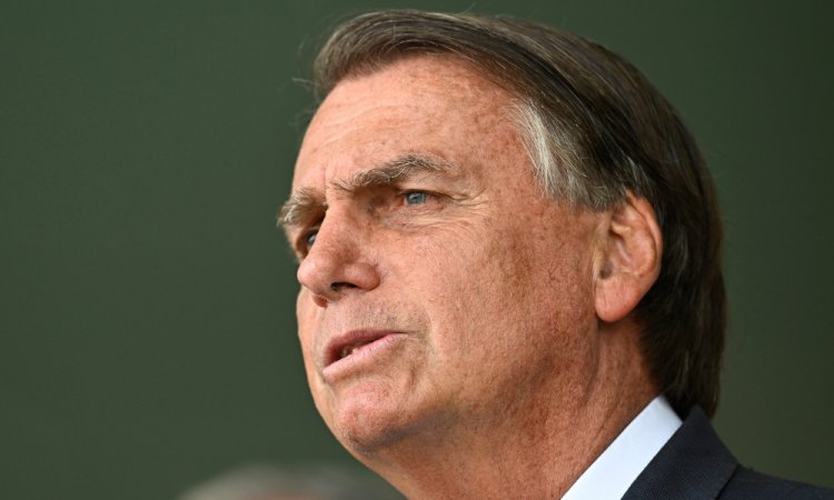 Imagem de Possibilidade de Bolsonaro ficar inelegível em ação no TSE divide opiniões no Congresso