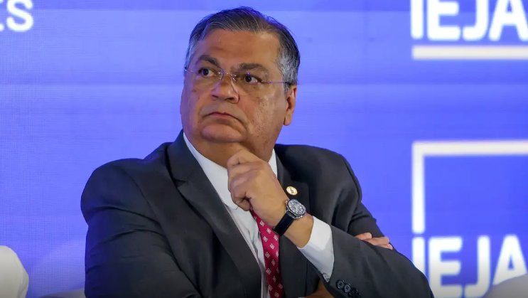 Imagem de Polícia Federal abre investigação sobre pagamento de R$ 4,2 bilhões em emendas após decisão de Dino