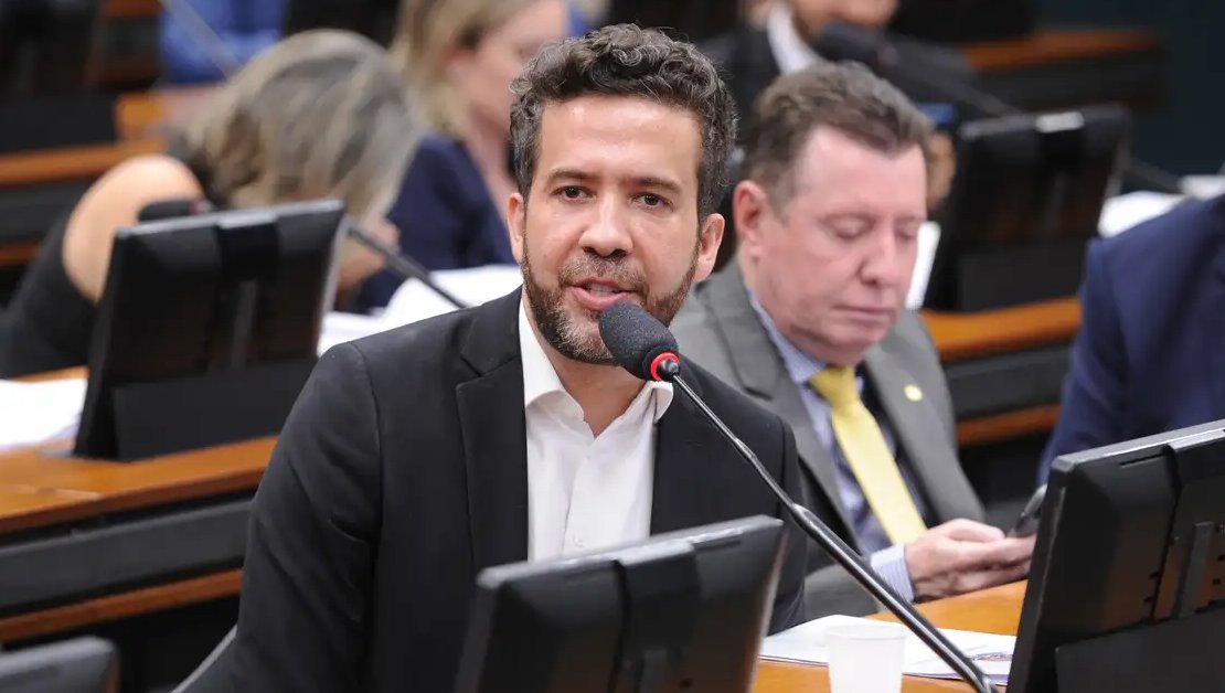 Imagem de Justiça Fux autoriza quebra de sigilos bancário e fiscal de deputado Janones