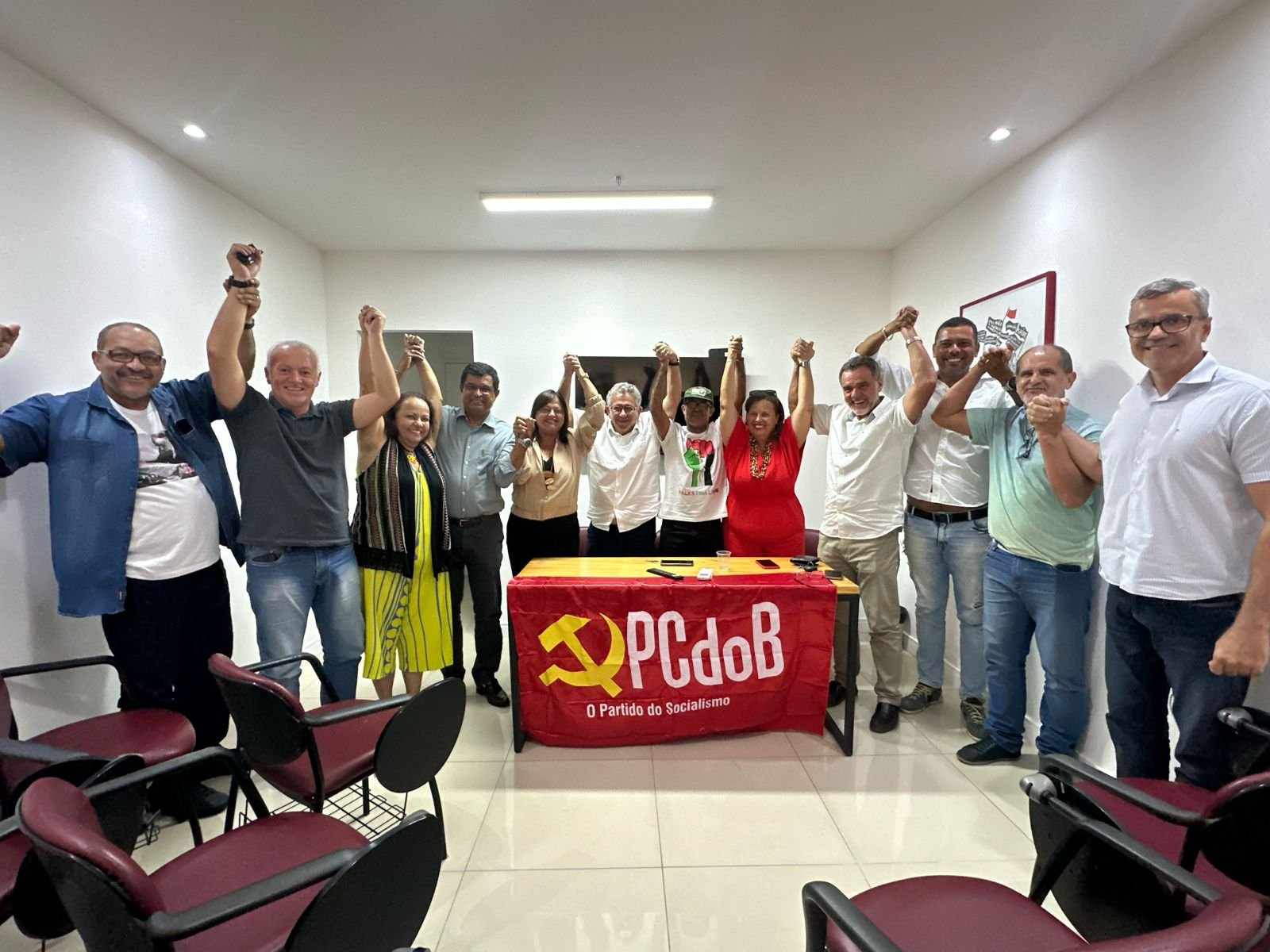 Imagem de PCdoB declara apoio ao nome de Luiz Caetano para a Prefeitura de Camaçari