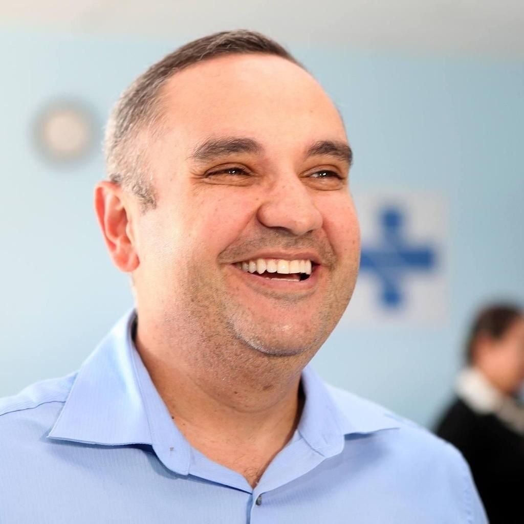 Imagem de Ex-diretor do Hospital Roberto Santos, José Admirço recebe Medalha Thomé de Souza nesta quarta, 16