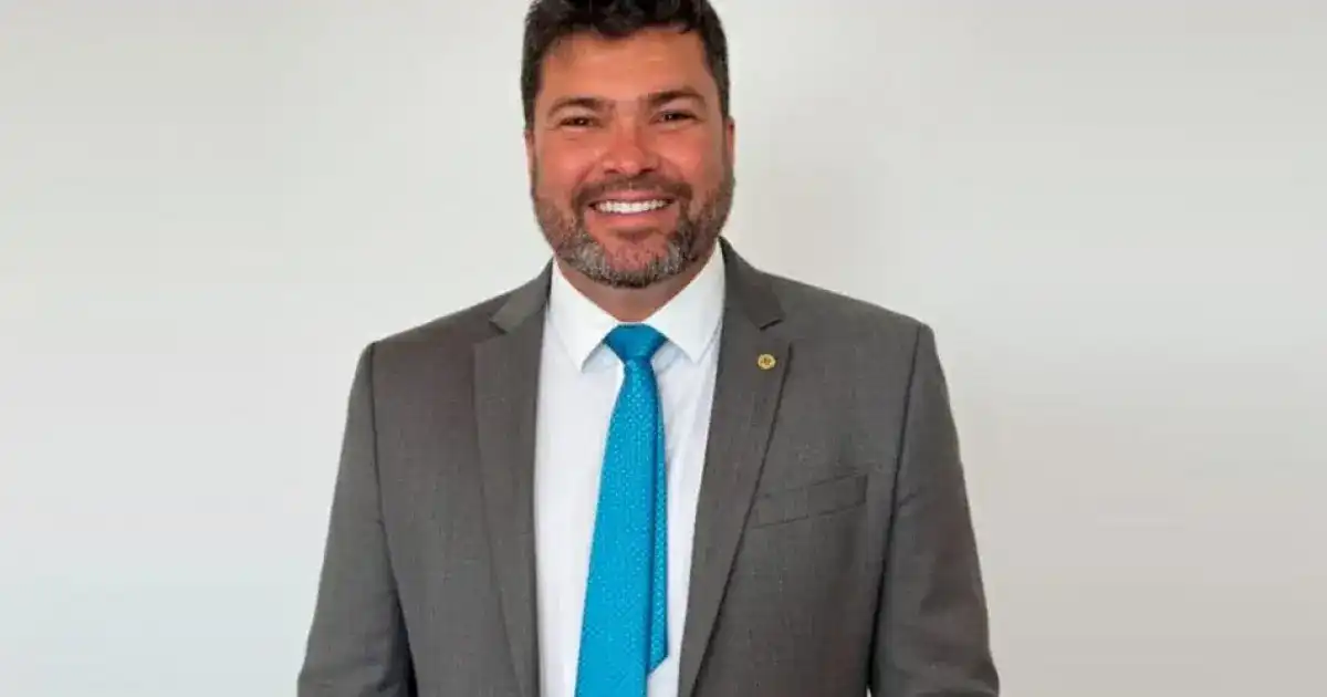 Imagem de Deputado Marcinho Oliveira é alvo de operação da PF por suspeita de desvio de verbas na Bahia