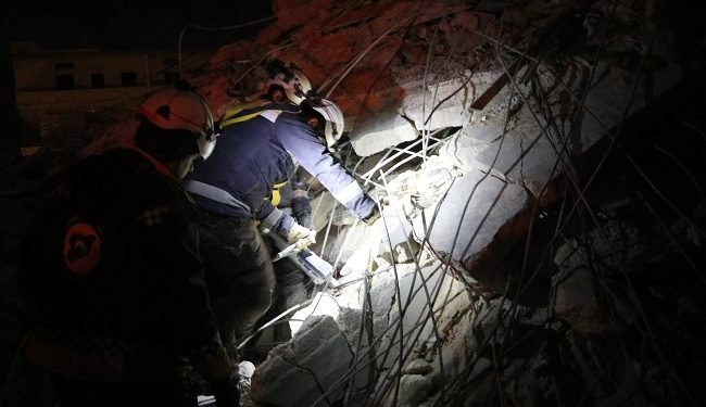 Imagem de Duas crianças e duas mulheres são salvas após 183 horas na Turquia