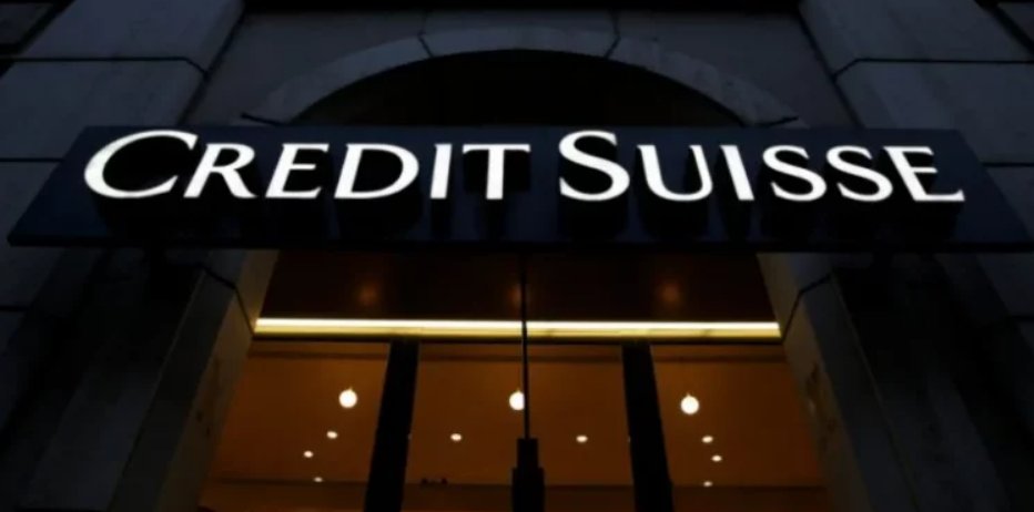 Imagem de UBS compra Credit Suisse por mais de US$ 2 bilhões