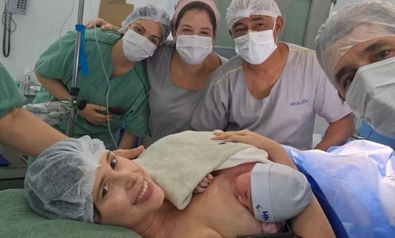 Imagem de Nasce filho de médica baleada na cabeça durante tentativa de assalto em Salvador