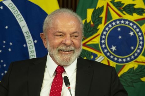 Imagem de Brasil vai crescer mais que os pessimistas estão prevendo, diz Lula