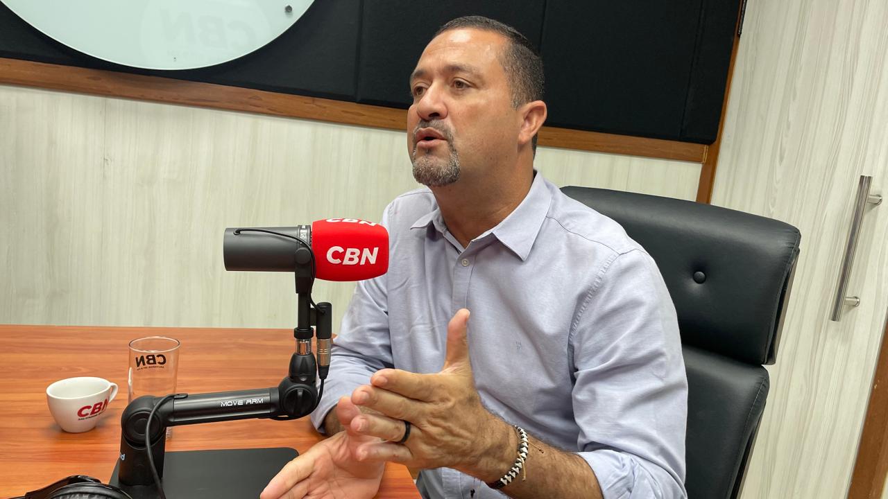 Imagem de Ausência de deputados expõe desgaste na Alba e Osni cobra presença da base: 'Não tem sentido não ter quórum'