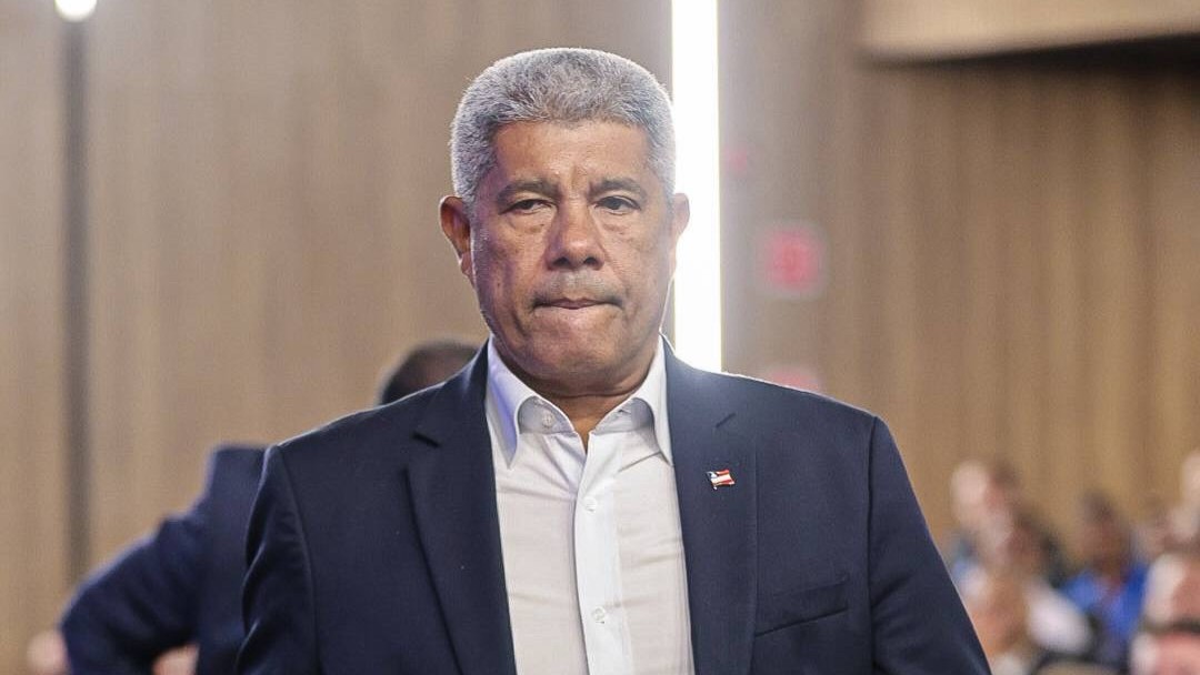 Imagem de Jerônimo diz que candidatura de Binho Galinha é assunto da Justiça e descarta demissão de Eduardo Sodré